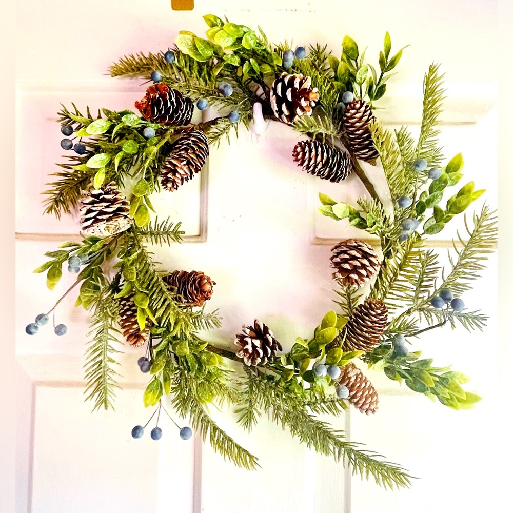 *Dusty Blue Berry & Pine Wreath